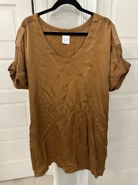 NWOT Humanoid Sister Viscose Leather Minimalist Midi Dress Camel Size M Pockets